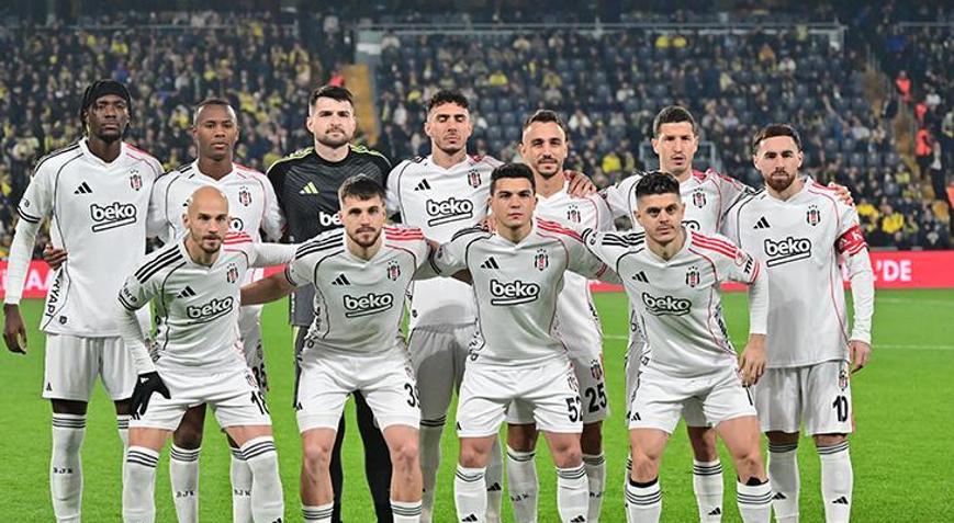 Beşiktaşta transfer toplantısı Ayrılacak isimler belli oldu