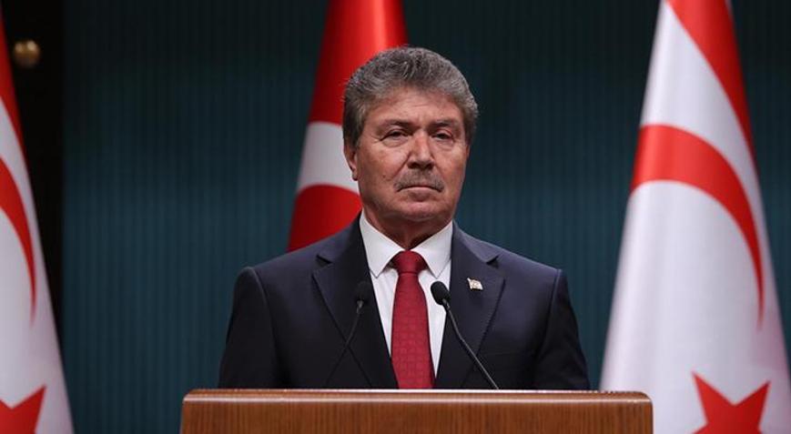 KKTC Başbakanı Üstelden GKRY Başpiskoposu Yeorgiosa tepki Kabul edilemez