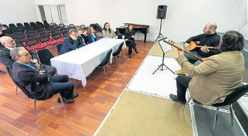 Mutlak başarı öyküsü