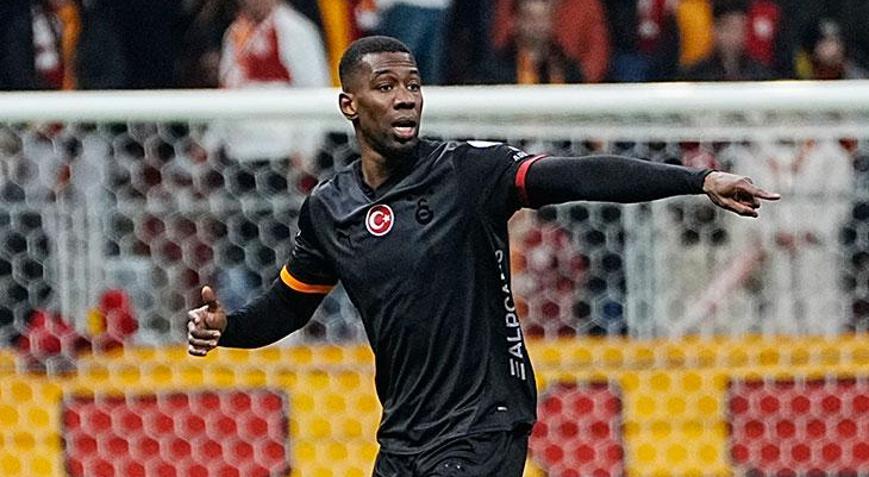 Galatasaraydan devre arası transferi endişesi Cuesta örneği