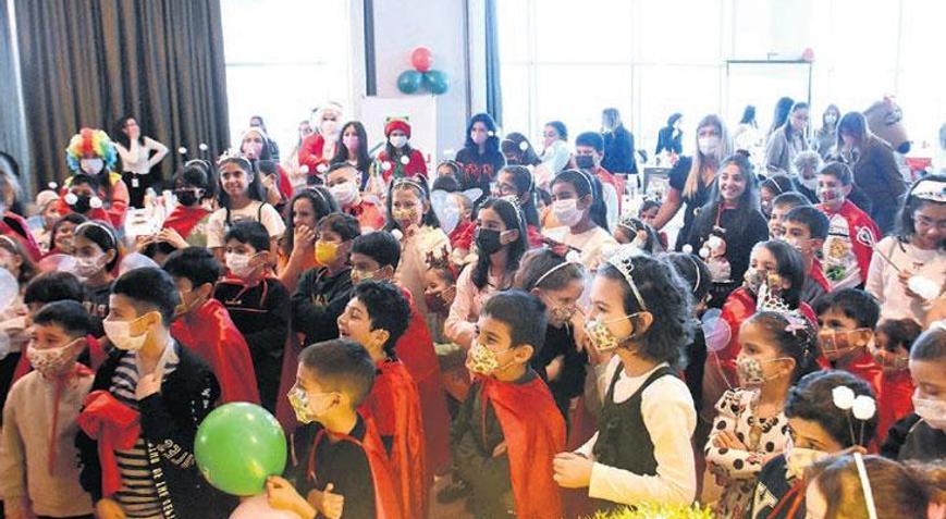 Lösemili çocuklar moral depoladı