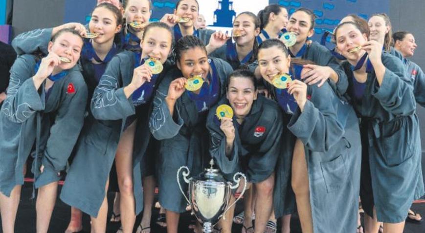 İzmir’e 2025’te madalya yağdı