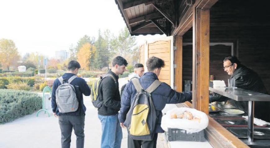 Öğrencilere sıcak destek