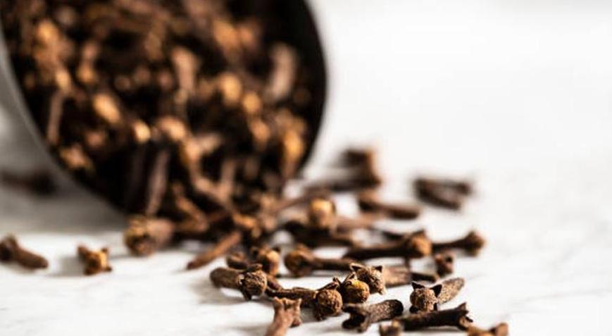 Bir tutam karanfil yeter Günlük hayatta işinize yarayacak 7 pratik bilgi