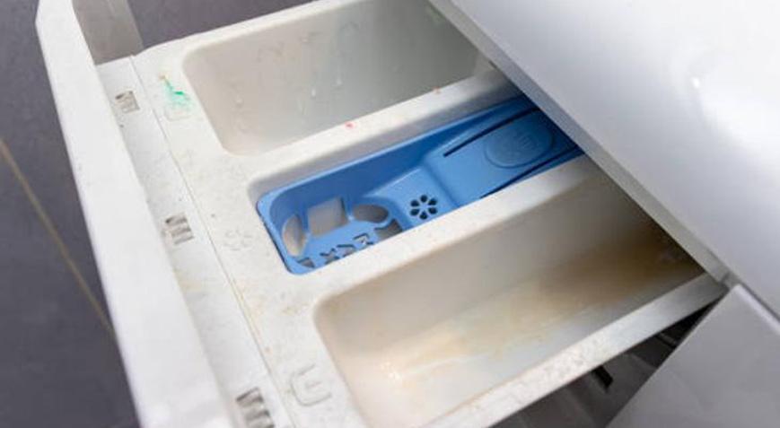 Çamaşır makinesinden gelen kötü kokunun asıl nedeni ortaya çıktı Temizlemeden sakın çalıştırmayın