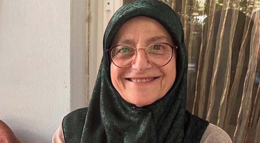 İzmirde kamyonetin çarptığı kadın, kazadan 2 gün sonra öldü