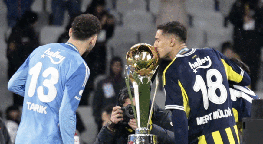 Fenerbahçede Mert Müldür, Galatasaray maçı sonrası konuştu: Sonuna kadar hak ettik