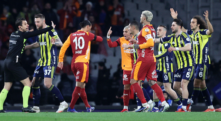 Galatasaray - Fenerbahçe maçında tartışma yaratan kararları eski hakem değerlendirdi 2. sarıdan kırmızı kart