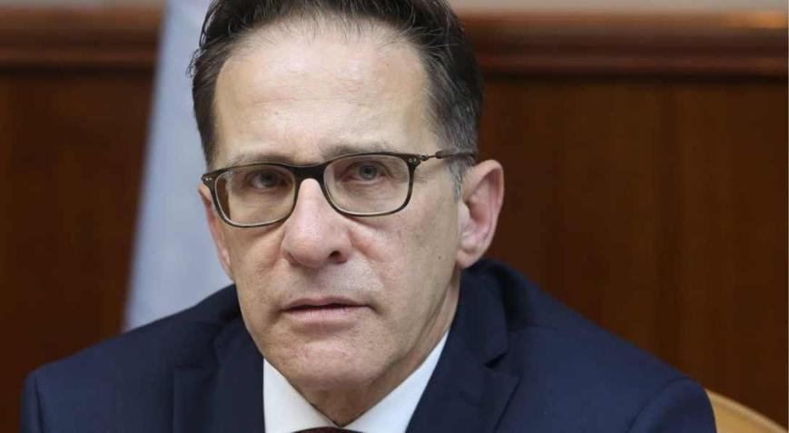 Netanyahunun sağ koluna şok gözaltı İsrailde yolsuzluk depremi