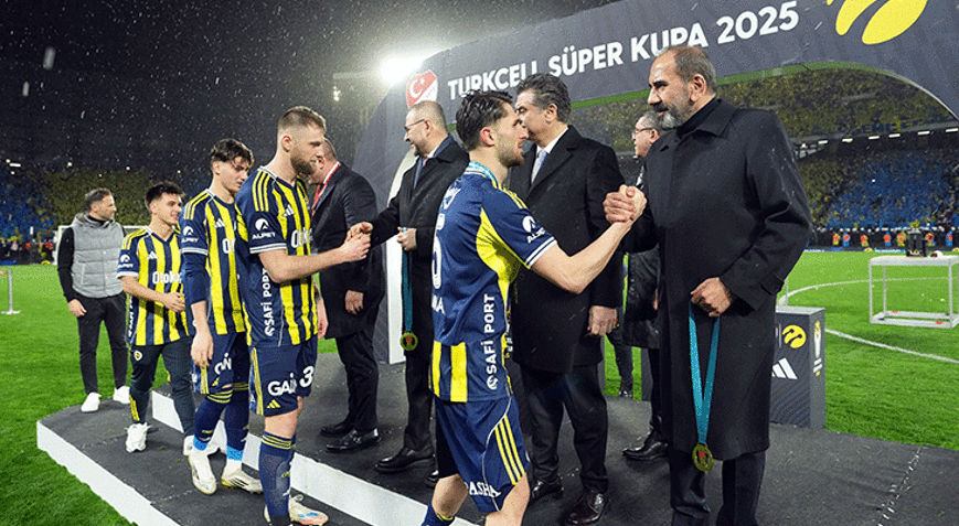 TFF yöneticileri arasında kupa kavgası