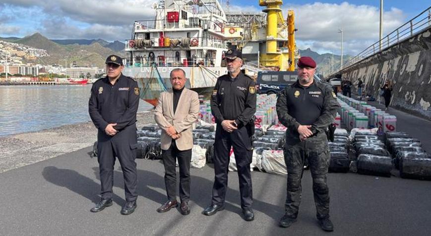 Avrupa tarihinin en büyük sevkiyatı Okyanusun ortasında 10 ton kokain ele geçirildi