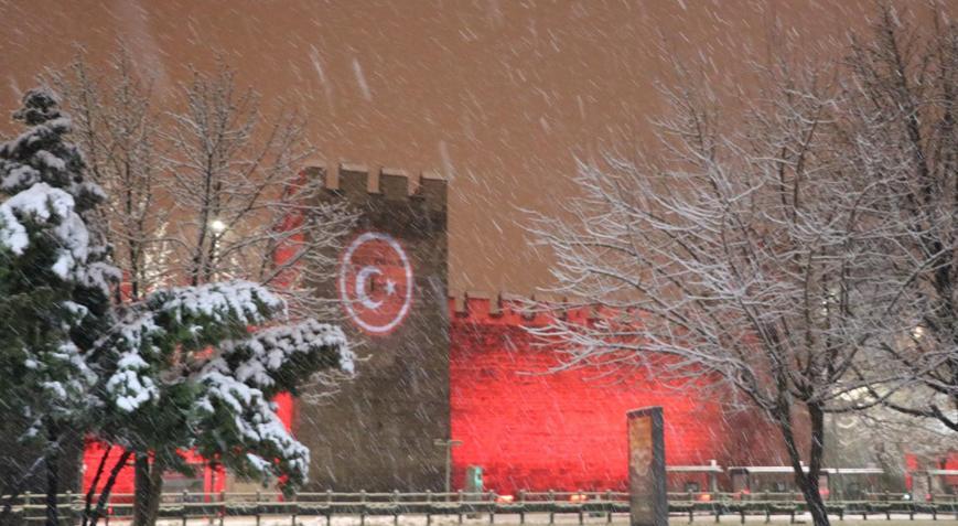 Kayseride yoğun kar yağışı etkili oldu