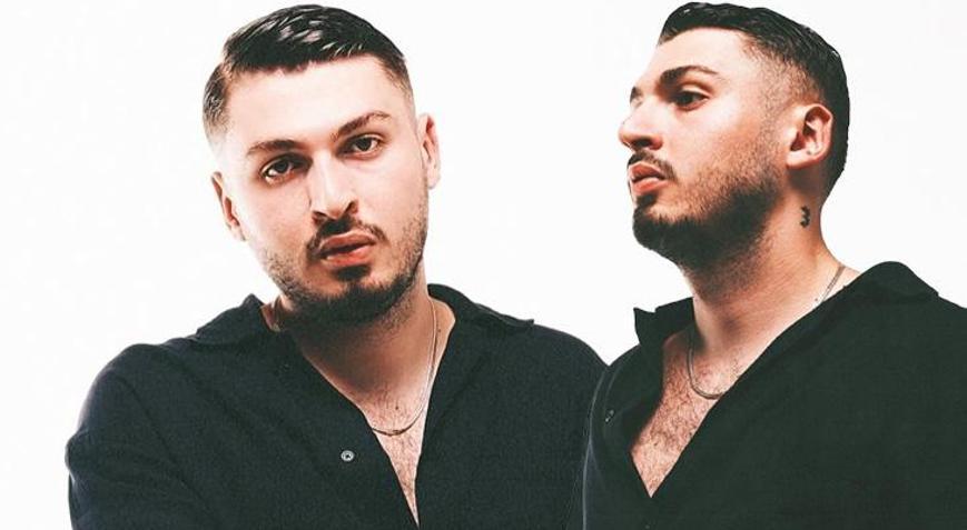 10 milyon liralık otomobil hediye etti Blok3, babasının hayalini böyle gerçekleştirdi