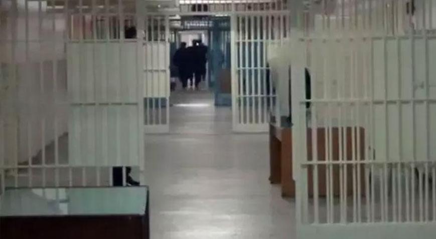 İzmir’de cezaevinde hükümlü infaz ve koruma memurlarına saldırdı 2 yaralı