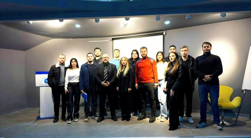 Büyükşehir gençlerin kariyer yolculuğuna destek oluyor