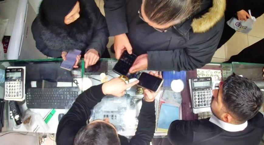 Yaşlı kadın korkudan titreyerek geldi, esnaf durumu fark etti: Benzer olaylar daha önce de yaşandı