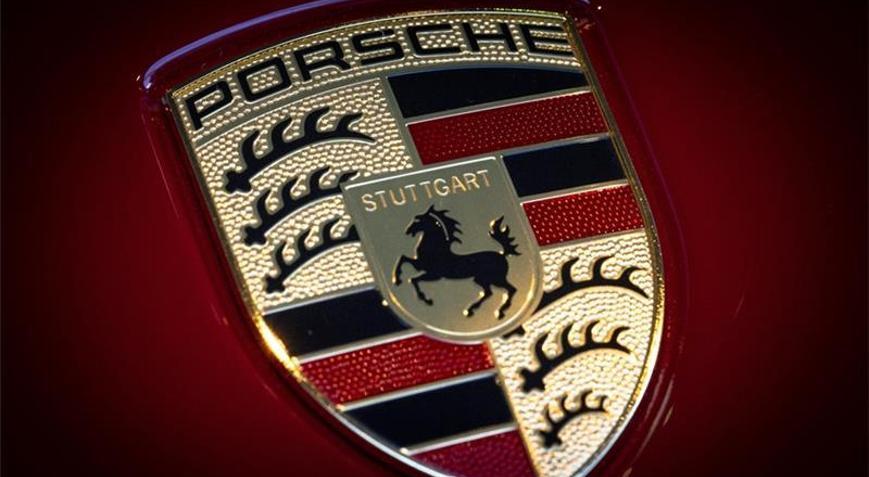 Porschenin satışları düştü