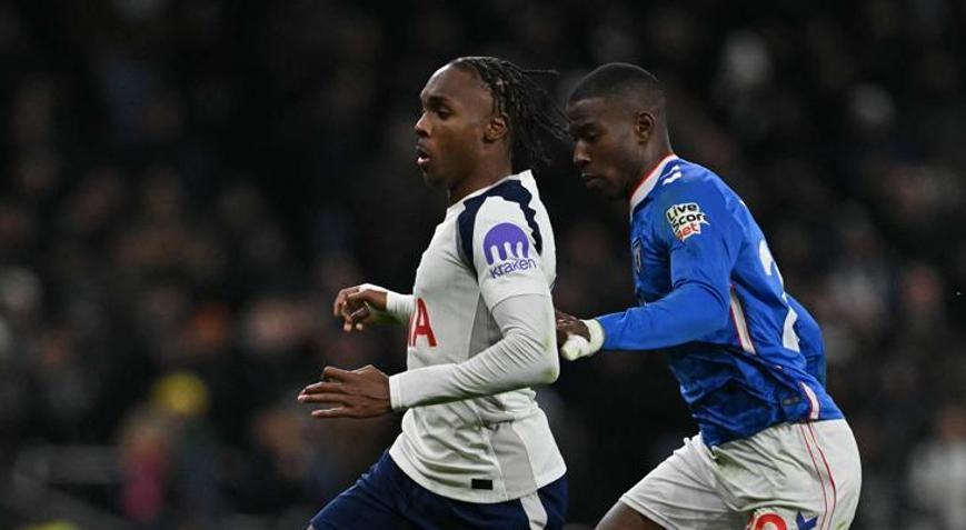 Fenerbahçe forvet transferinde rotayı İngiltereye çevirdi