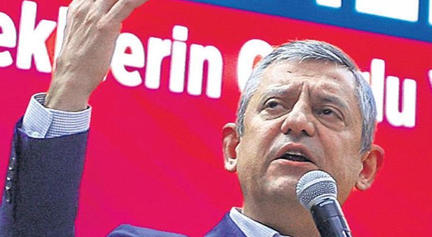 Özel, emekliler buluşmasına katıldı: ‘Haftaya tarihi bir oylama olacak’