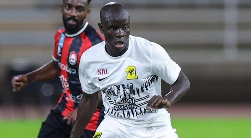 Efsane isimlerden Kanteye Fenerbahçe tavsiyesi Hiç düşünmeden Fenerbahçeye gitmelisin