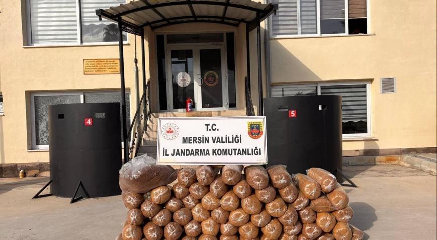 Tarsus’ta kaçak tütün operasyonu