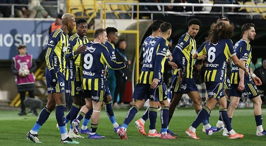 Fenerbahçe, hava şartları nedeniyle Alanyada mahsur kaldı