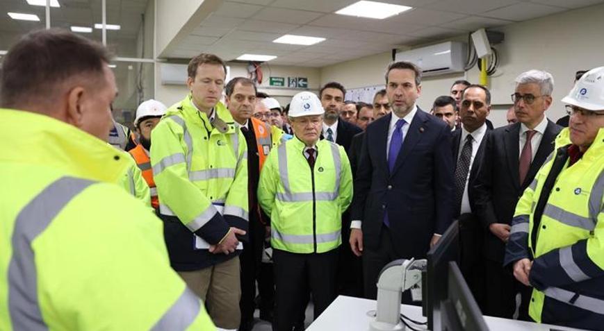 Bakan Bayraktar, Akkuyu NGSnin ilk reaktör inşaatının yüzde 99unun tamamlandığını bildirdi