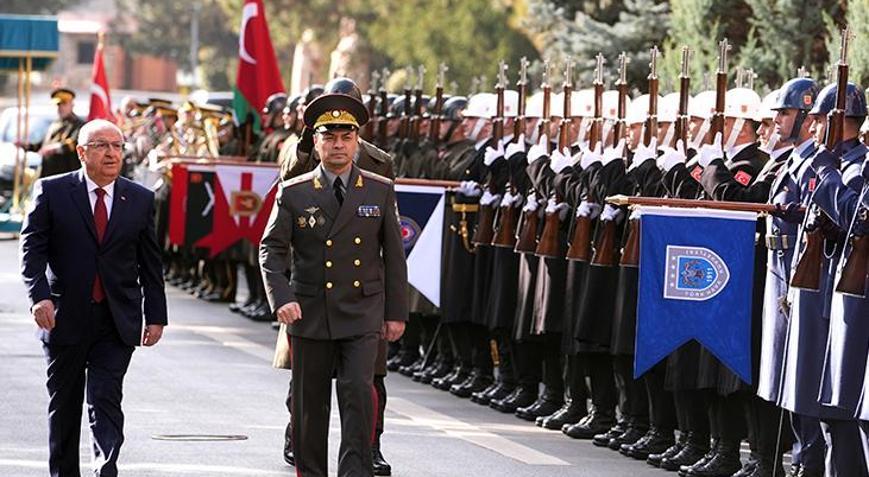 Milli Savunma Bakanı Güler, Özbekistanlı mevkidaşı Halmuhamedov ile görüştü