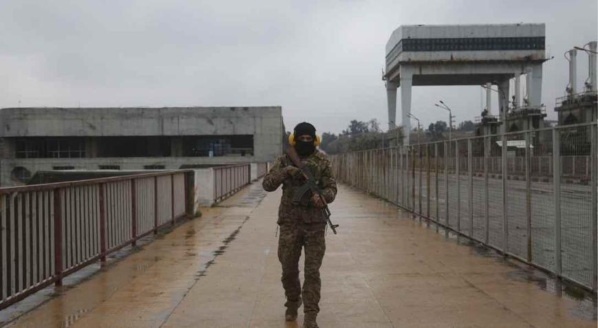 Rejim kalıntıları entegrasyon anlaşmasını engellemeye çalıştı Çatışmalarda Suriye ordusundan 3 kişi öldü