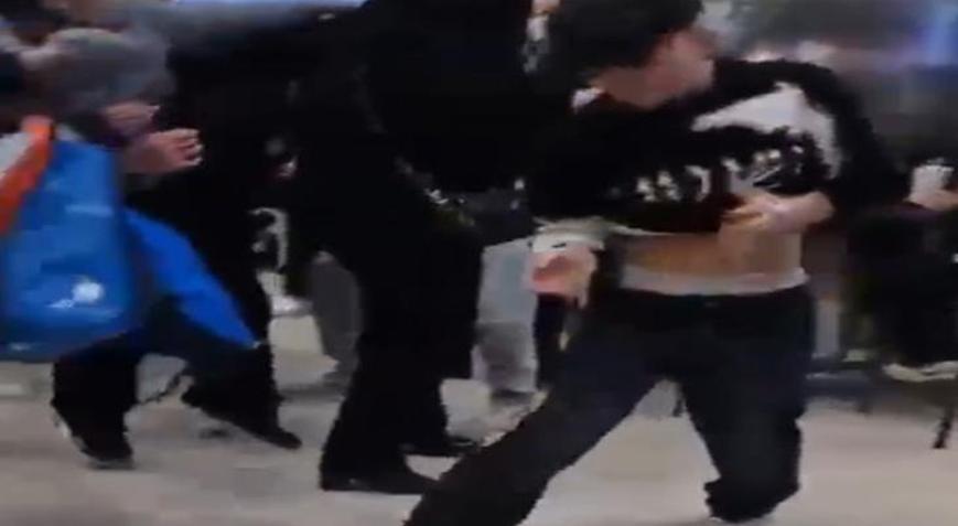 AVMnin ortasında 1 çocuğun bıçakla yaralandığı kavgada 2 çocuğa tutuklama