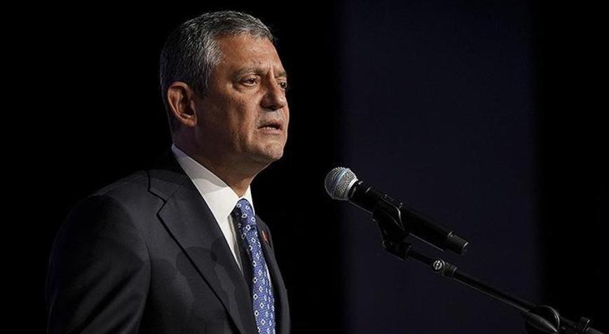 CHP’den billboard ve üye hamlesi