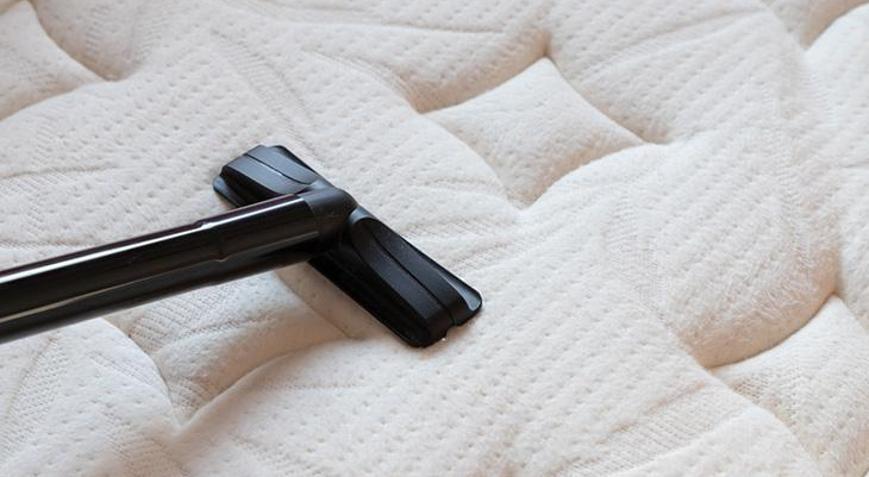 Sağlıklı uyku için yatağınızı hangi sıklıkla süpürmelisiniz Uzmanlar açıkladı