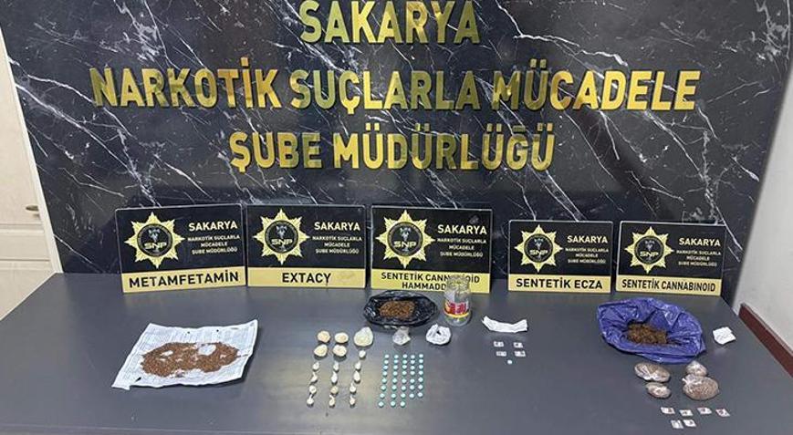 Sakaryada uyuşturucu operasyonunda 5 şüpheli yakalandı