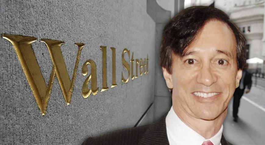 70 yaşındaki ünlü ismin evinden işkence zindanı çıktı Taciz odaları, kelepçeler, kırbaçlar...