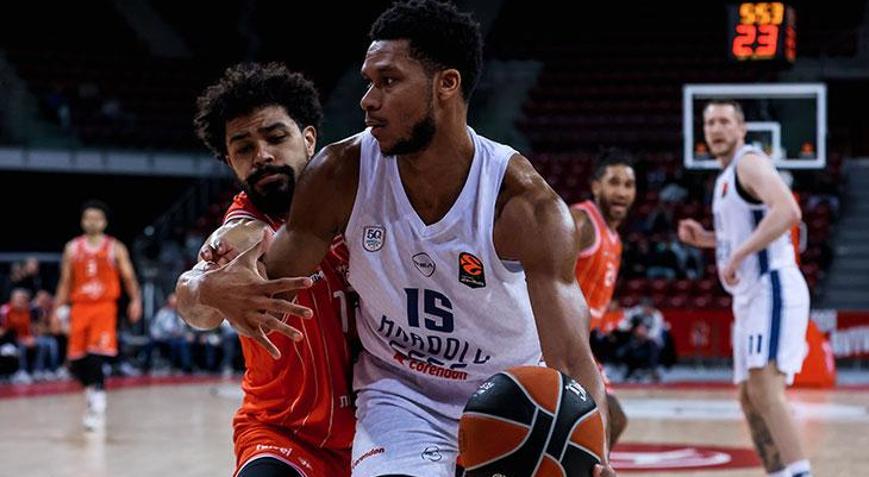 Anadolu Efes deplasmanda kaybetti, kötü gidişata dur diyemedi