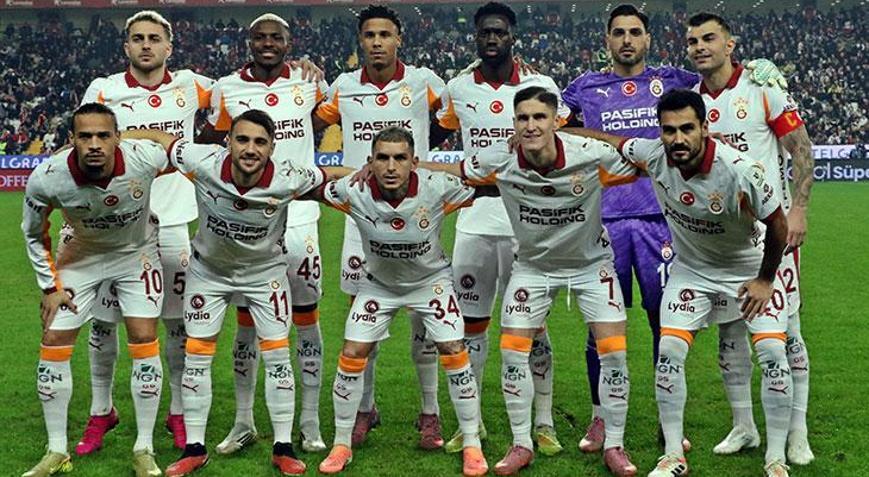 Galatasarayda ikilem Ya İlkay ya Yunus