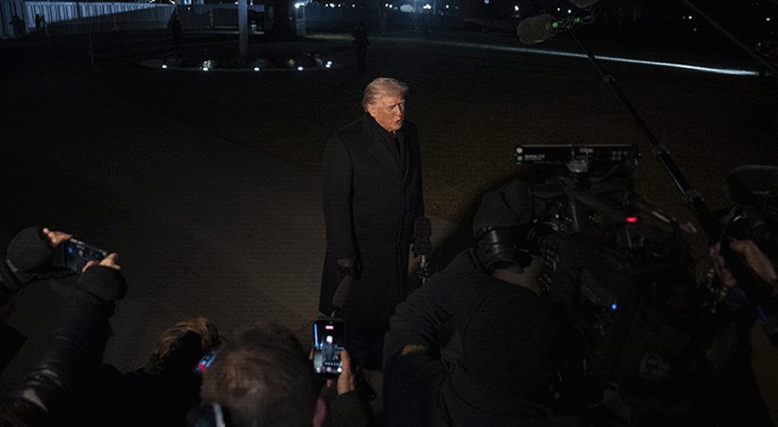 Trumpın uçağında elektrik arızası Geri göndü