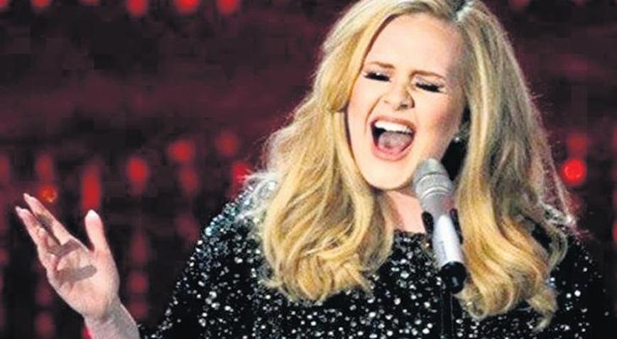 Adele tüm zamanlara damga vurdu