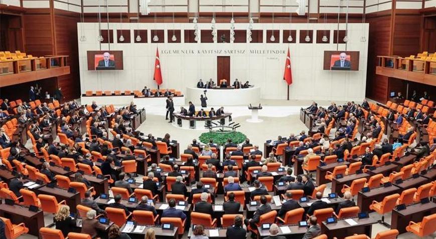 En düşük emekli maaş aylığı düzenlemesini içeren kanun teklifi TBMMde kabul edildi