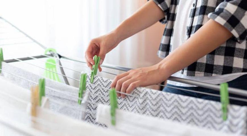 Kurutma makinesini unutun Çamaşırları 2 saatte kurutan o gizli yöntem