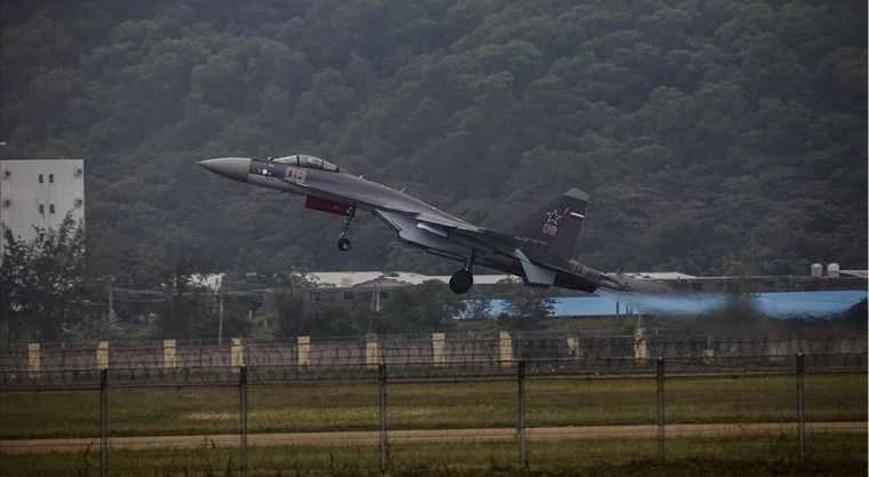 Rus savaş uçaklarından tedirgin eden uçuş 5 saatlik gerginlik