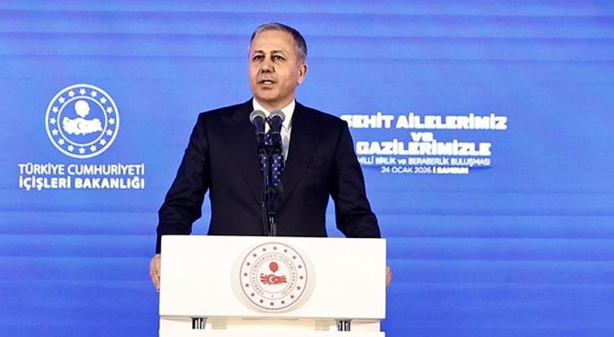 İçişleri Bakanı Yerlikaya, Samsunda ziyaretlerde bulundu