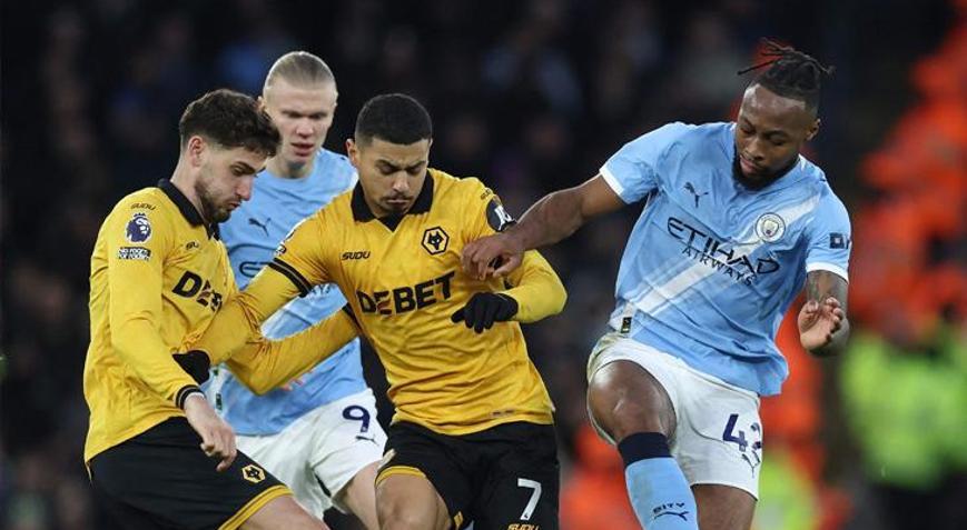 Galatasarayın Şampiyonlar Ligindeki rakibi Manchester City evinde rahat kazandı