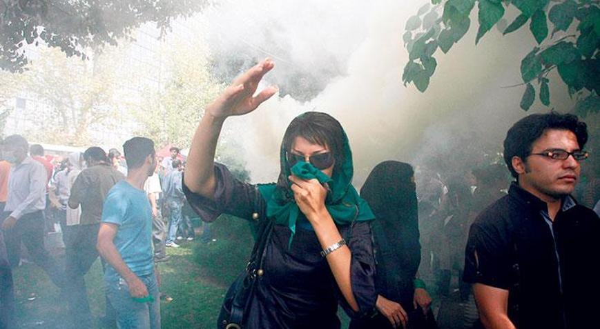 Time dergisinin 30 bin kişi öldü iddiasına İrandan yalanlama