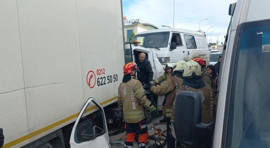 Bağcılarda çekici dehşeti 4 kişi yaralandı