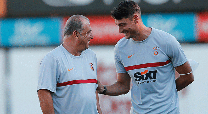 Eski Galatasaraylı Albert Riera, Frankfurta çok yakın