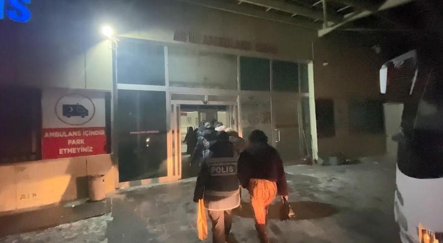 Karsta fuhuş operasyonu: 12 zanlı tutuklandı