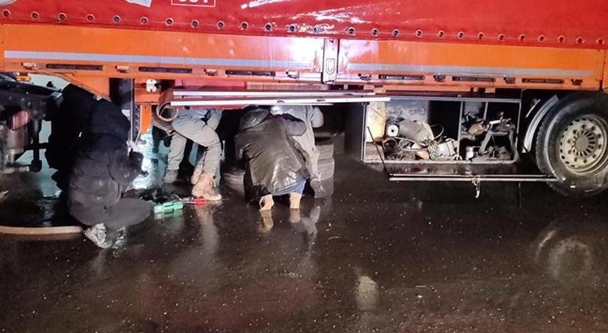Şırnakta TIR’da 142 kilogram metamfetamin ele geçirildi: 2 gözaltı