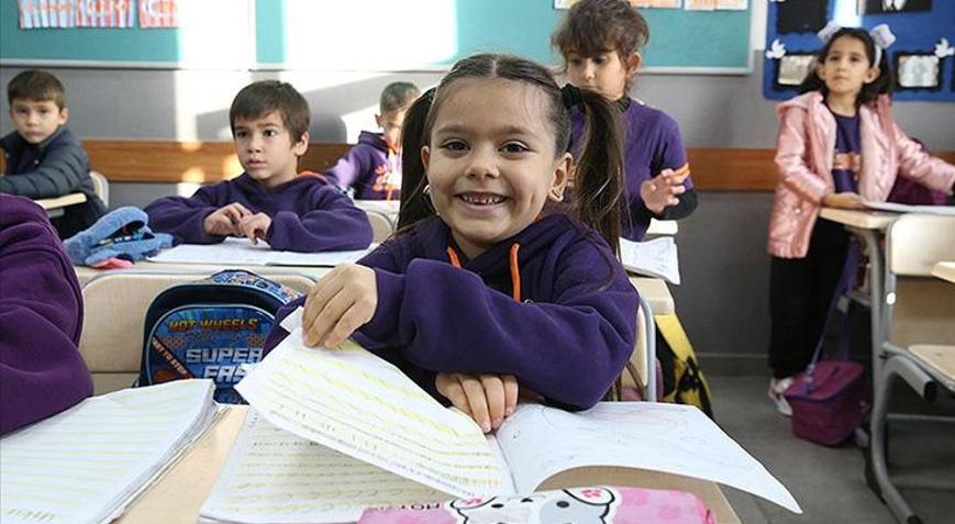 Okullarda yarıyıl tatilinin ardından ilk ders zili yarın çalacak