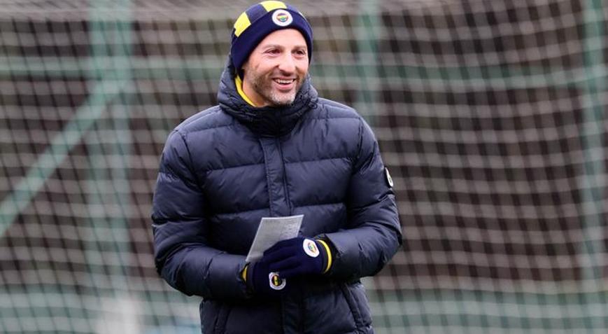 Fenerbahçede Tedescodan oyuncularına uyarı Göztepe maçını telafi etmeliyiz